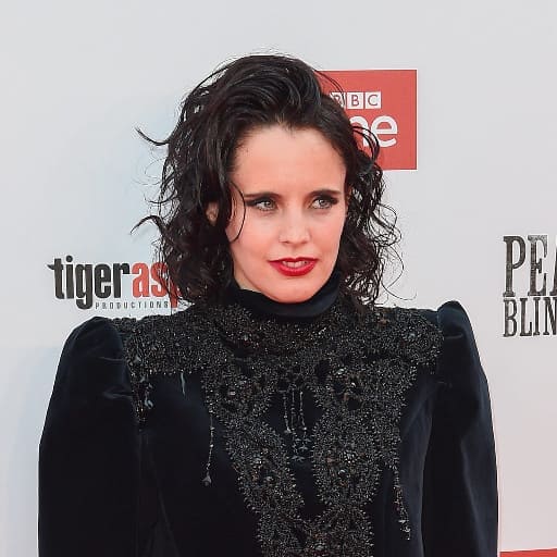 Anna Calvi in West Palm Beach