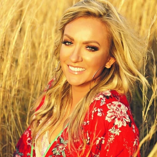 Clare Dunn Concerts in West Palm Beach